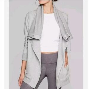 Athleta Wrappers Delight Heather Grey Long Sleeve Wrap Cardigan Sweater Size XS